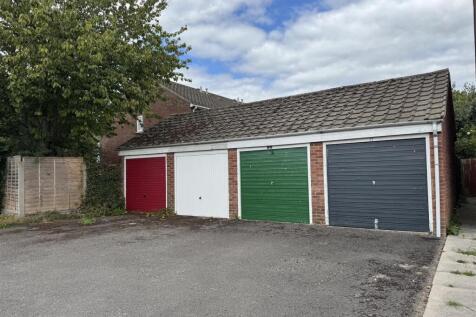 Garage &amp; Parking