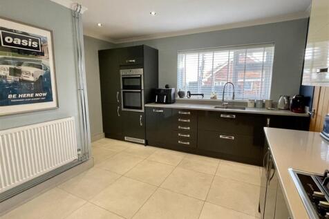 Kitchen Breakfast Room