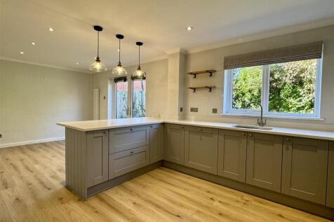 Open Plan Kitchen Dining Room