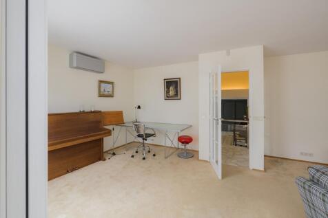 Property Image 44