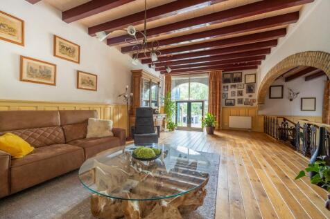 Property Image 15