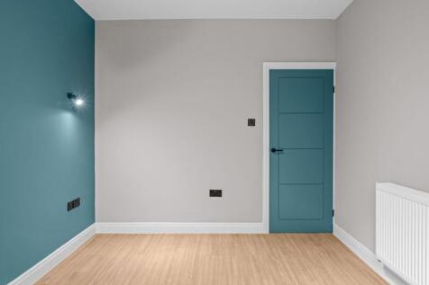 Bedroom #1