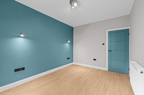 Bedroom #1