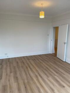 Living Room / Lounge