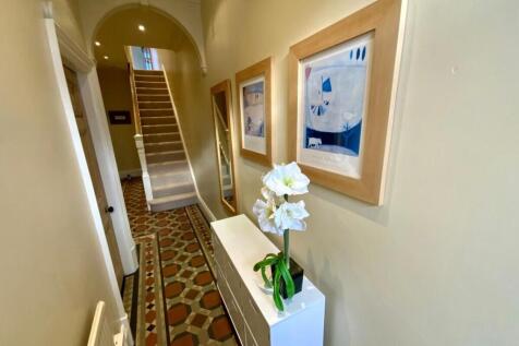 Entrance Hall 1