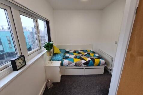 silver-ensuite-3