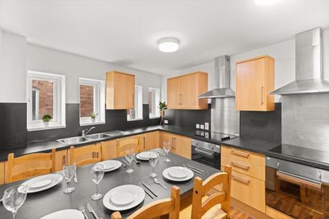 Flat E dining kitche