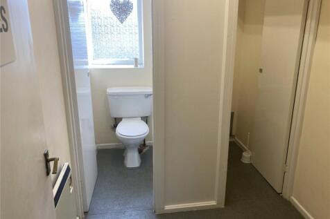 Female Wc&#39;s