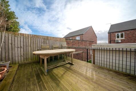 Rear decked patio