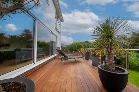 Cedar decked patio