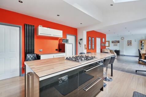 Kitchen island