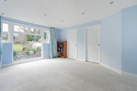 Principal bedroom