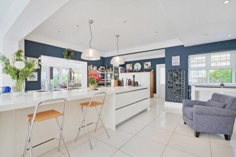 Kitchen-Dining Room-Family Room
