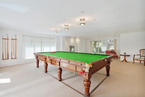 Snooker Room