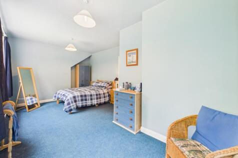 Bedroom 4 - Top Floor