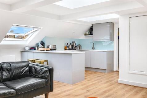 Living Room/Kitchen
