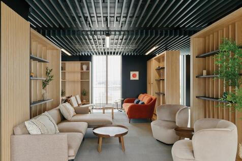 east lounge