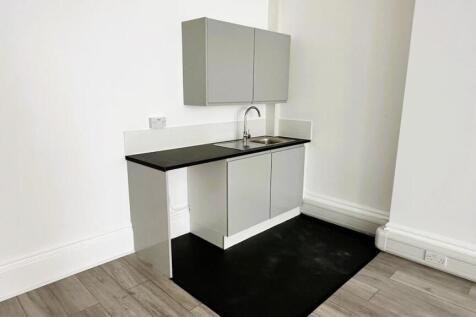 1st floor 20 Bedford Street London WC2E 9HP  int