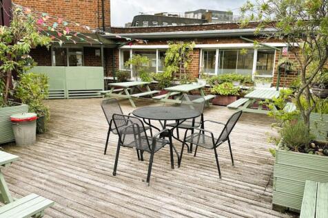 64 Great Eastern Street London EC2A 3DR  roof te