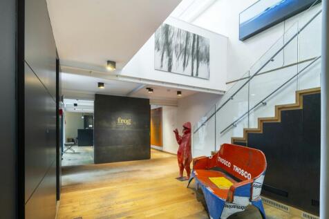 The Mews 1a Birkenhead Street London WC1H 8BA  reception.jpg