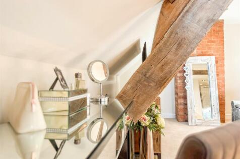 TOP FLOOR MASTER BEDROOM