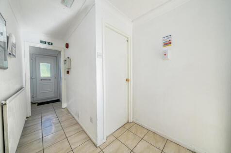 1358322-6-68d5660...