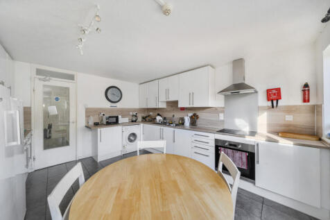 1358331-6-68d657d...