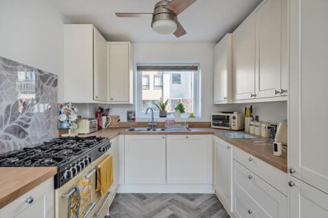 20-68230a4178fed-...