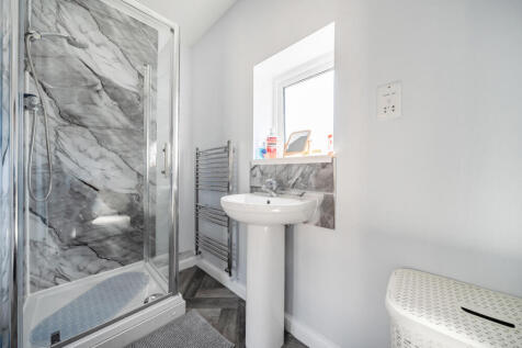 12-682309f21c997-...