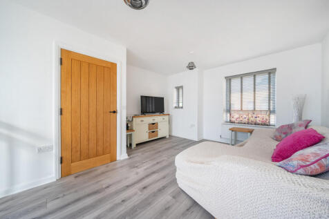 7-682309d88a17e-1...