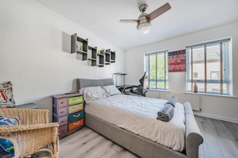 10-682309e8d8b36-...