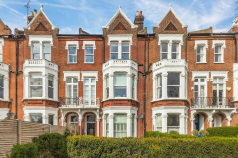 Clapham Common North