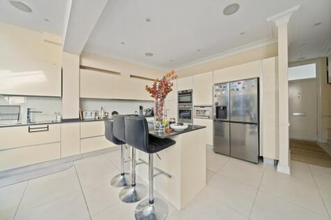 Candahar Road 97a SW