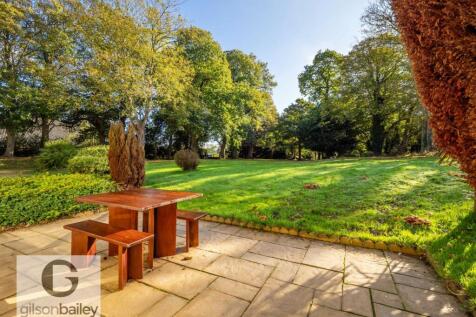 Property Image 35
