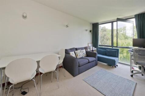 18 bartok hse-4127.jpg