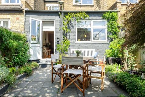 Property Image 4