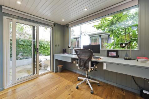 gdn&#64;67 st quintin ave-3437.jpg