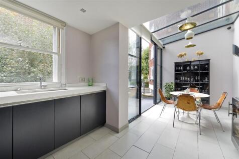 gdn&#64;67 st quintin ave-3465.jpg