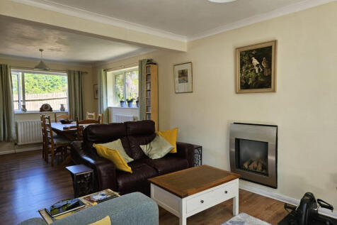 Living / Dining Room