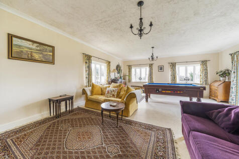 Living Room / Living / Dining Room
