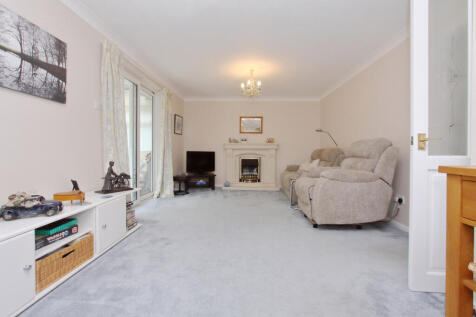 Sitting/Dining Room