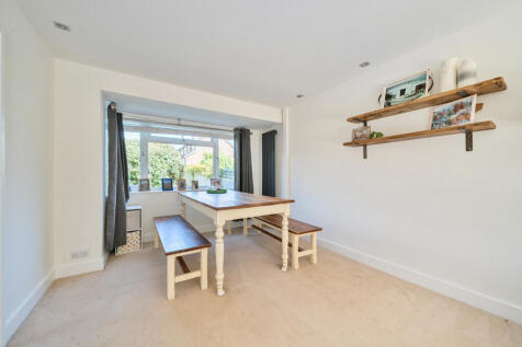 Living / Dining Room