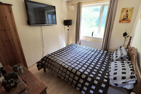 Downstairs Bedroom