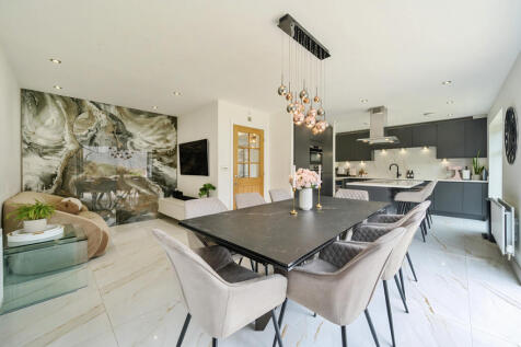 Kitchen / Diner / Family Room