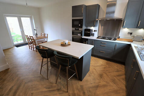 Kitchen / Diner / Family Room