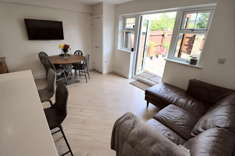 Kitchen / Diner / Family Room
