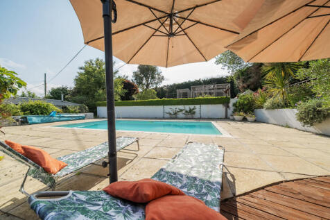 Property Image 9