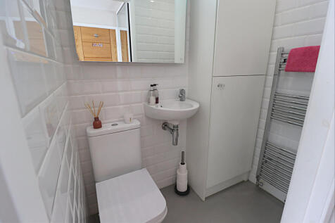 Ensuite W.C.