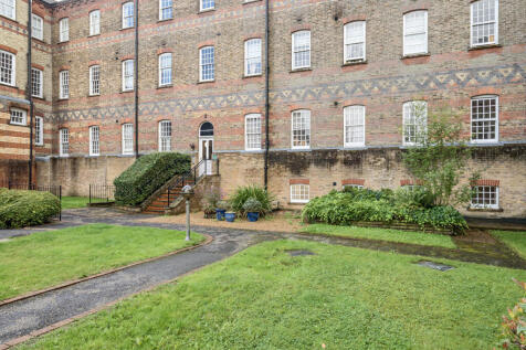 Entrance to the flat