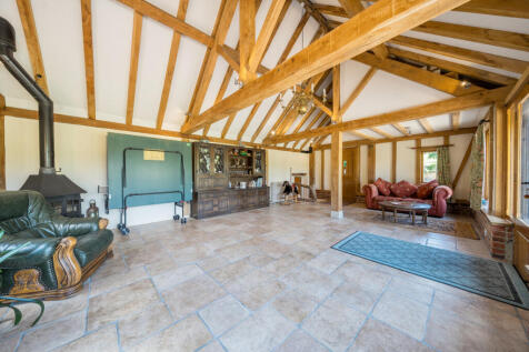 Garden / Games / Living / Dining Room